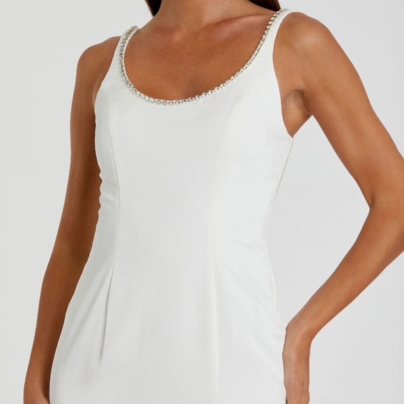 NWT MAC DUGGAL White Crystal Scoop Neckline Column Gown w/ High Slit - Sz 0 - Picture 2 of 3